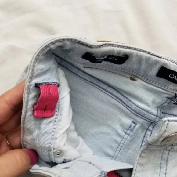 🔴 Calvin Klein Little girl light denim shorts size 6x (E7) - Picture 4 of 6